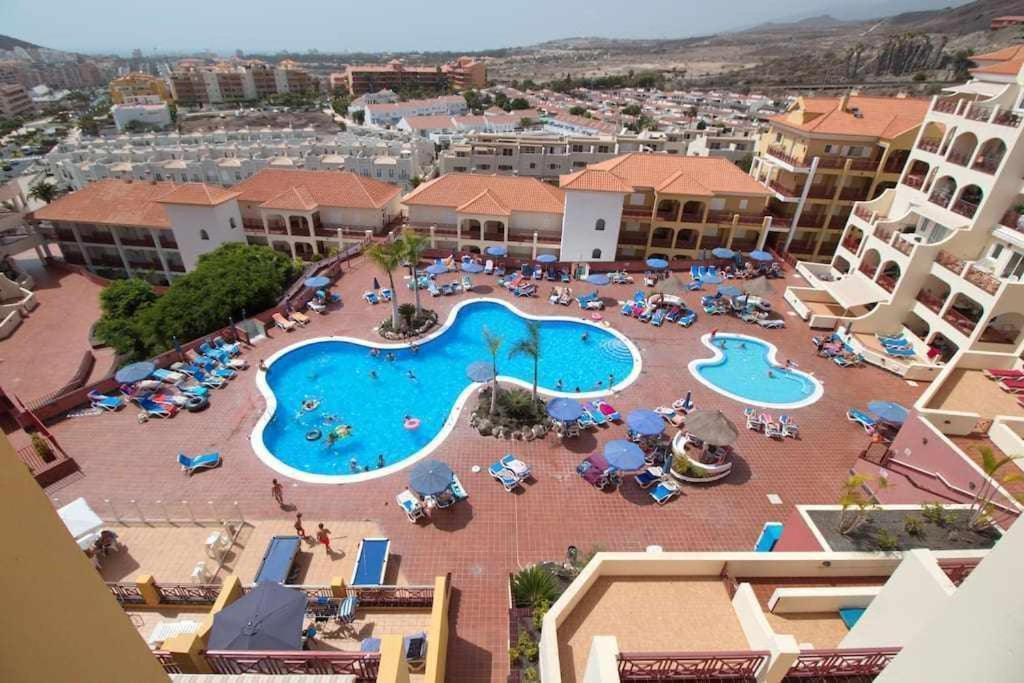 Dinastia B401 By Tenerife Rental & Sales لوس كريستيانوس المظهر الخارجي الصورة