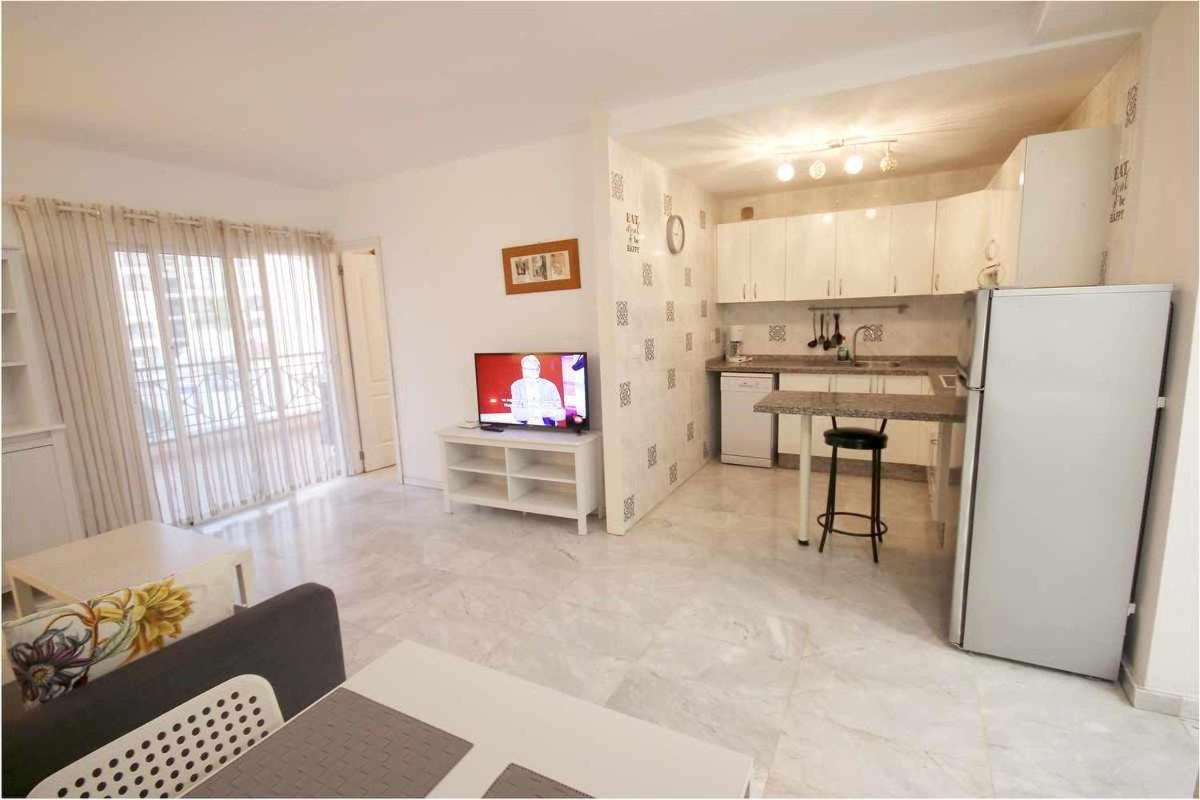 Dinastia B401 By Tenerife Rental & Sales لوس كريستيانوس المظهر الخارجي الصورة