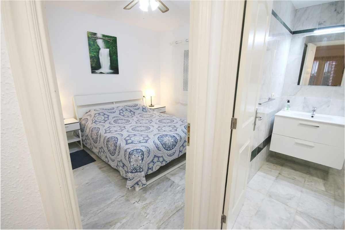 Dinastia B401 By Tenerife Rental & Sales لوس كريستيانوس المظهر الخارجي الصورة