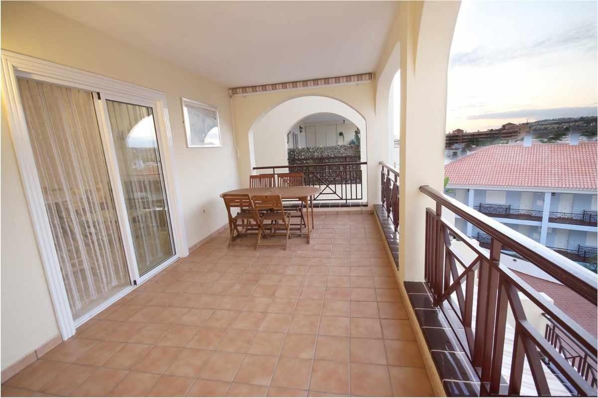 Dinastia B401 By Tenerife Rental & Sales لوس كريستيانوس المظهر الخارجي الصورة