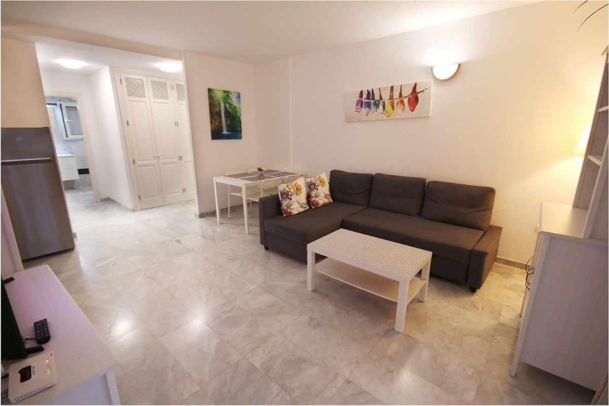 Dinastia B401 By Tenerife Rental & Sales لوس كريستيانوس المظهر الخارجي الصورة